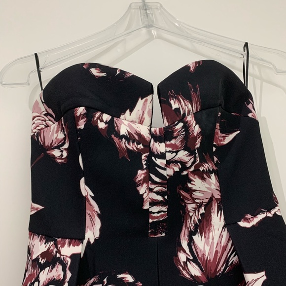 Evening Cocktail Dress - Picture 14 of 16